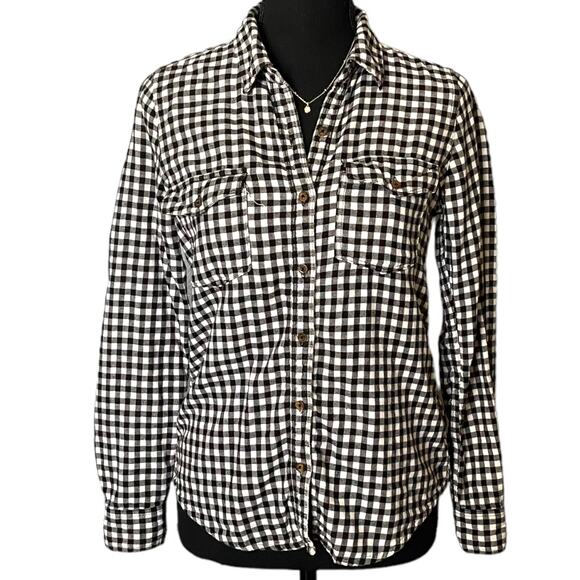 3/$15 Forever 21 Long Sleeve Black and White Plaid Button Down Fall Winter Top - Picture 10 of 10